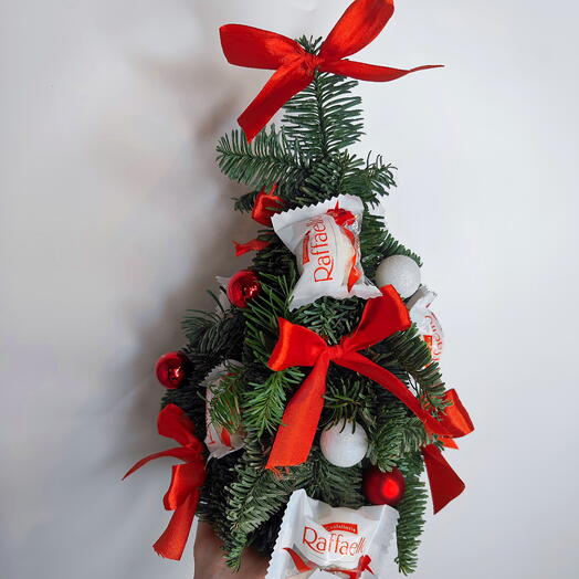 Ёлка с раффаэло