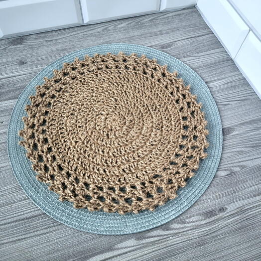 Декоративная салфетка из джута