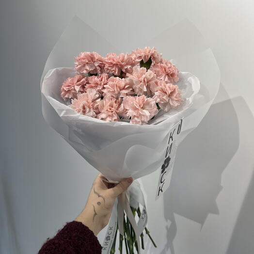 Bouquet with pink carnations
