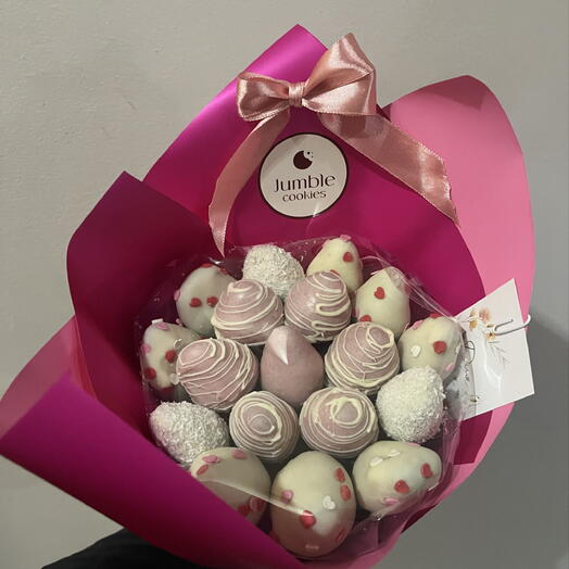 Букет клубники в шоколаде Pink M