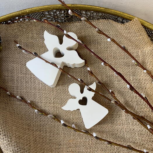 Фигурки ангелов к празднику Светлой Пасхи