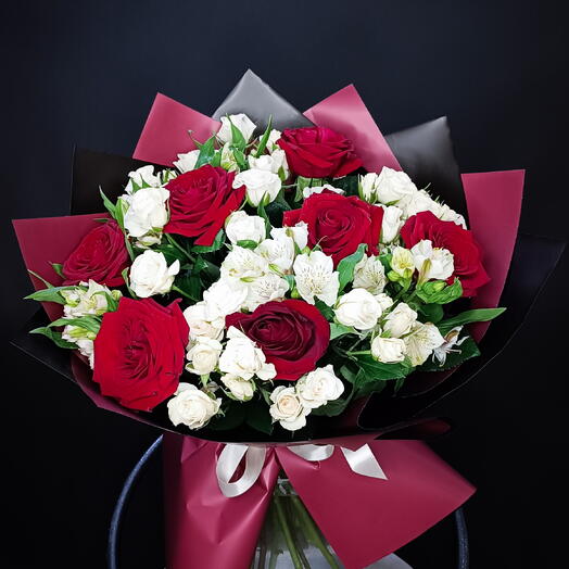 Бордовый букет