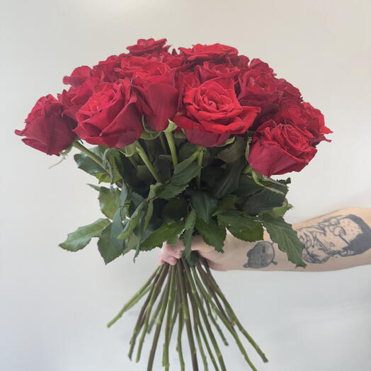 Алые розы под ленту или декоративную упаковку ♥️