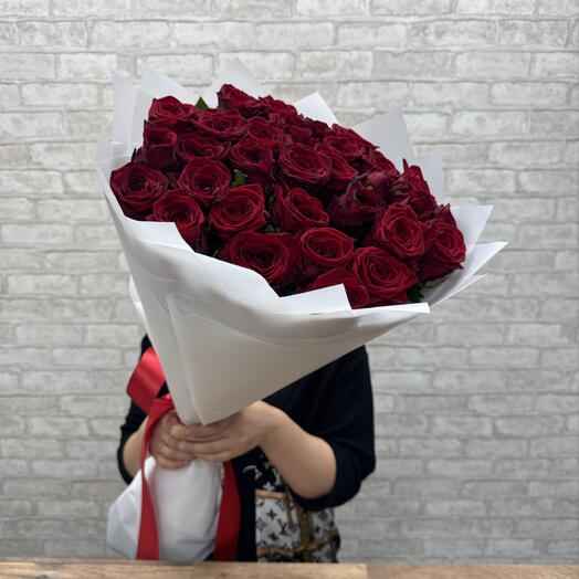 31 красных Роза 🌹🥰