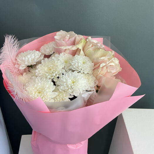 Букет с кустовой хризантемой 🌺