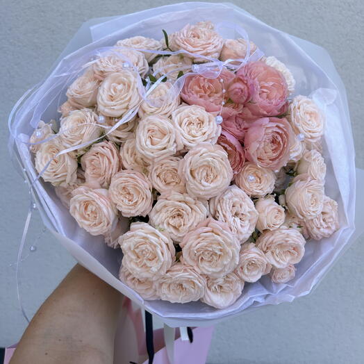 Букет пионовидных роз🌺🌸🌸
