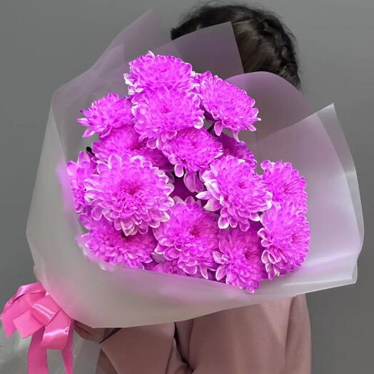 Букет из розовых хризантем