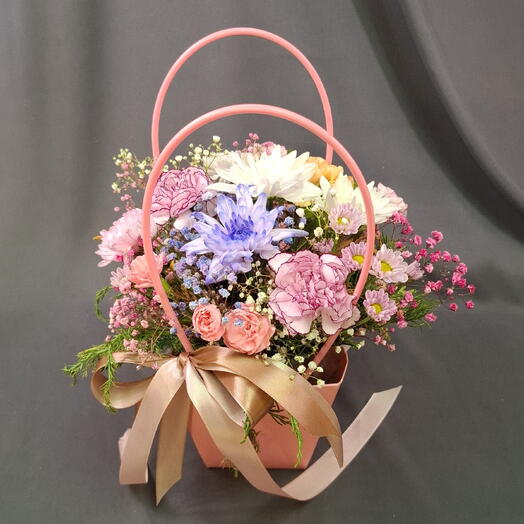 Нежная сумочка цветов 💐