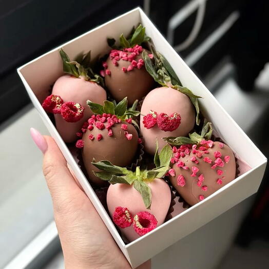 Клубника в бельгийском шоколаде