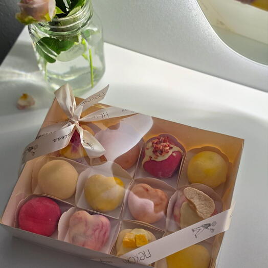Conjunto Mochi 12 piezas, sabores surtidos