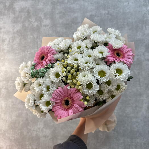 Букет Полевой из герберы, ромашек Сантини и гипсофилы 🤩💕для мамы
