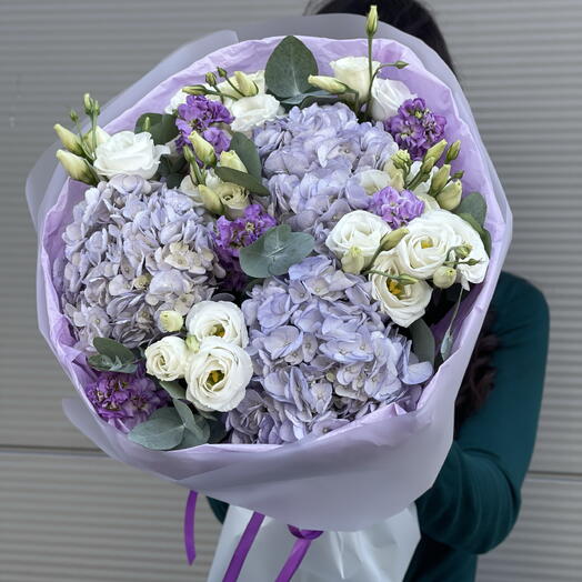 Букет с гортензией 💜