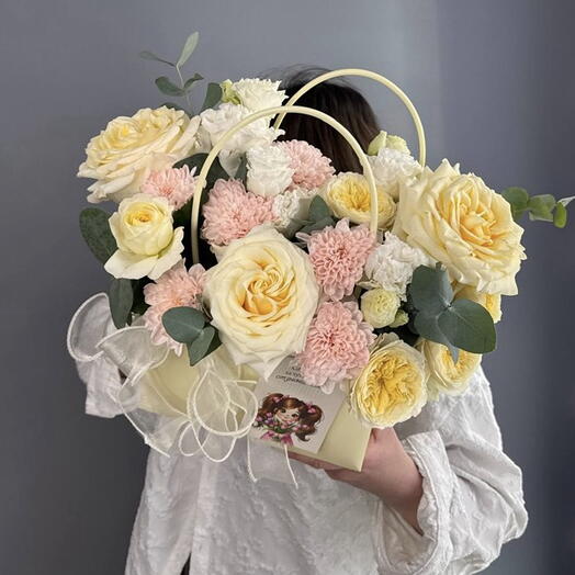 Композиция нежная 💛 пионовидная Роза 💛💛💛 Роза кустовая пионовидная 🌸 эвкалипт 🌿