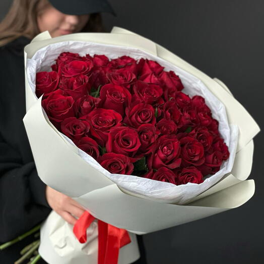 Букет из 35 бордовых роз 40 см