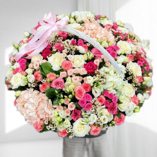A large beautiful basket with flowers