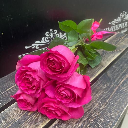 Bouquet of crimson roses with ribbon