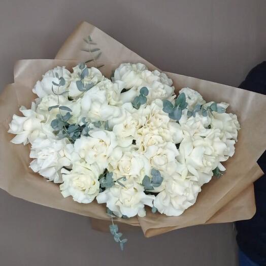 25 rosas blancas