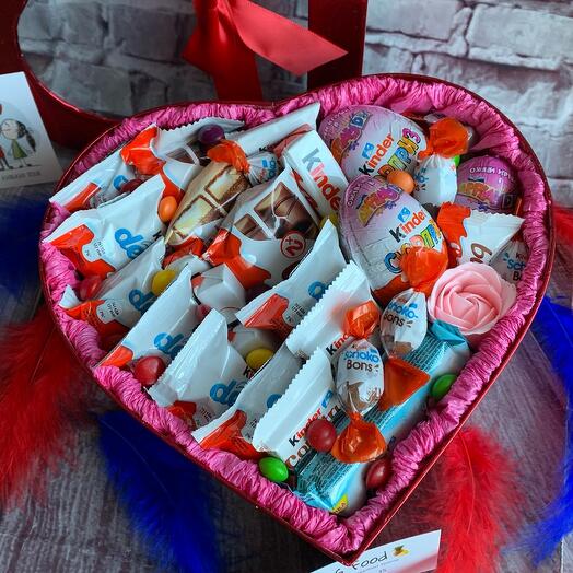 Сердце с киндер шоколадом для любимой
