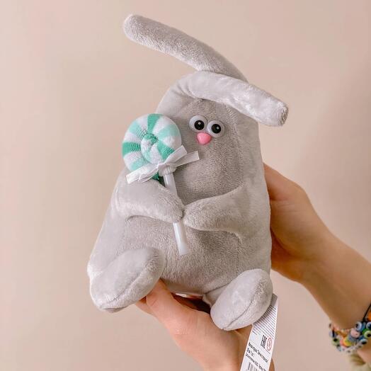 Мягкая игрушка Зайка с леденцом