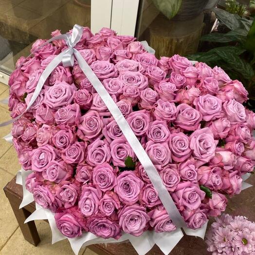Corazón de 101 rosas