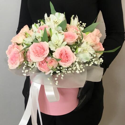 Composition with roses and alstroemeria "For mood"