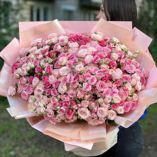GIANT bouquet of bush roses