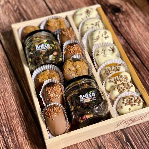 Gift set Chocolate Dried fruits in chocolate