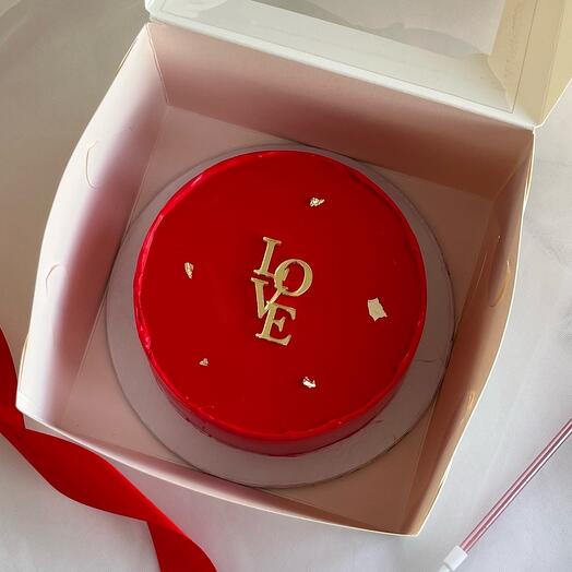 Love red bento cake with topper