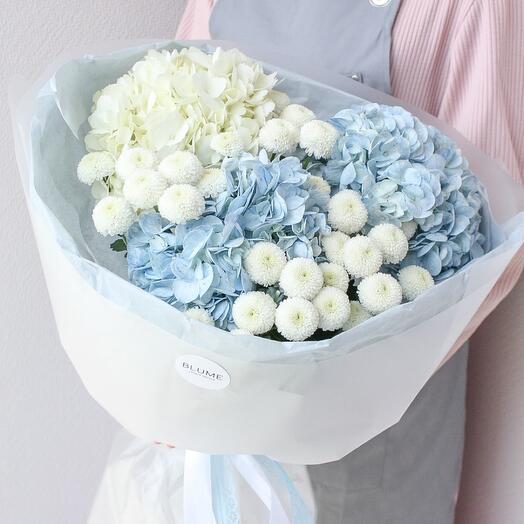 Author's bouquet "Layla" hydrangea, bush chrysanthemum