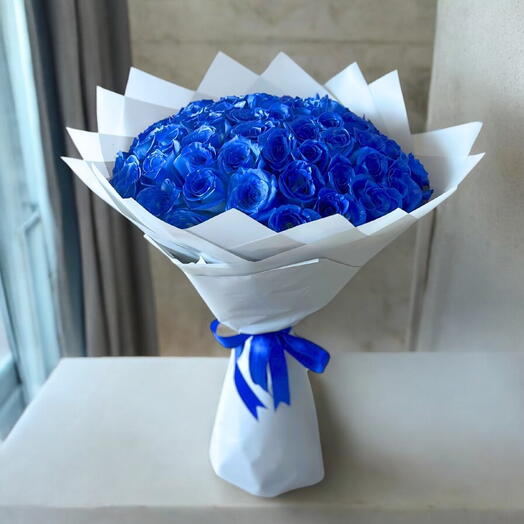 51 blue roses flower bouquet