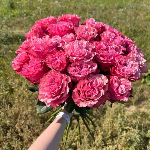 Пионовидные розы 23шт