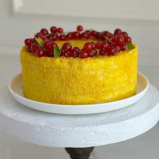 Лимонный медовик с облепиховым курдом