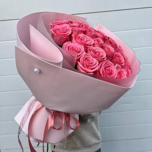 Bouquet of 25 pink roses