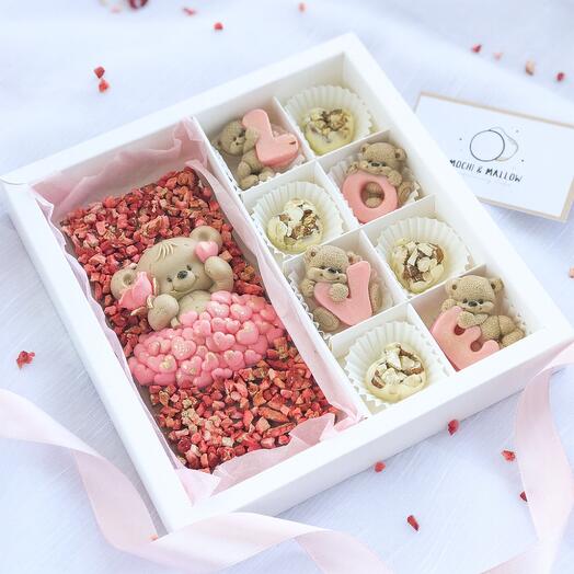 Шоколадный набор «Sweet love» в нежном оформлении - подарочный набор для девушки или парня,для любимой мамы и бабушки