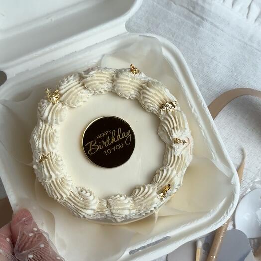 ПП бенто торт, с золотой табличкой "happy birthday " без лактозы без сахара без глютена, веган