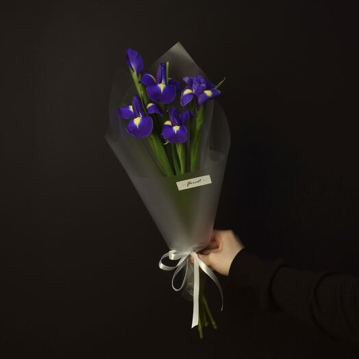 Букет из 5ирисов