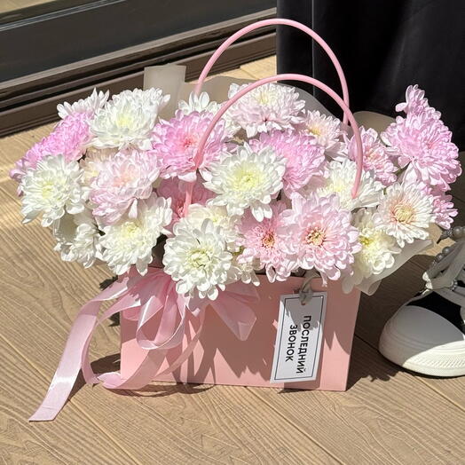 Цветочная сумочка «Последний звонок»