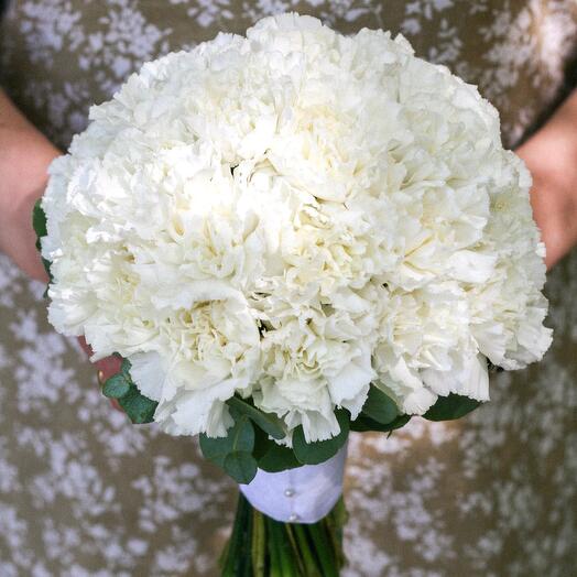 Wedding bouquet of dianthuses