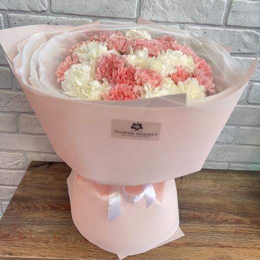 Букет из нежных диантусов