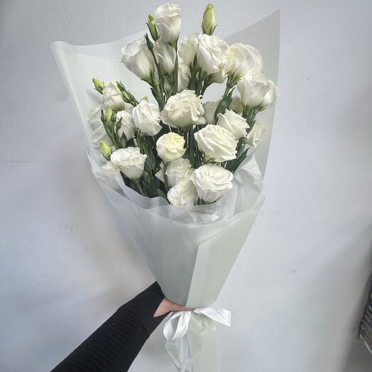 Нежная эустома комплимент