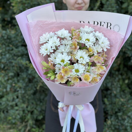 Букет гигант из стойких хризантем и альстромерии🌸