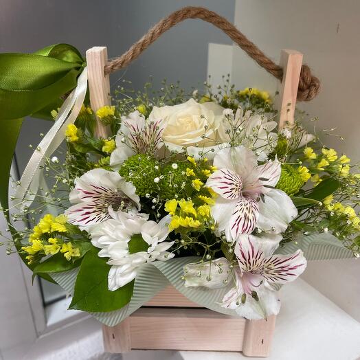 Композиция в ящичке Летняя поляна