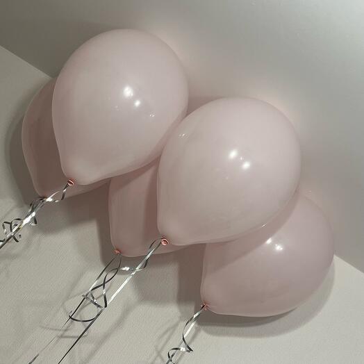 Globos de helio rosa