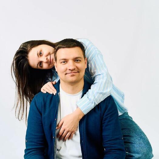 Для любимой: романтическая фотосессия без фотографа с зеркалом и пультом в студии автопортрета 30 минут электронный сертификат