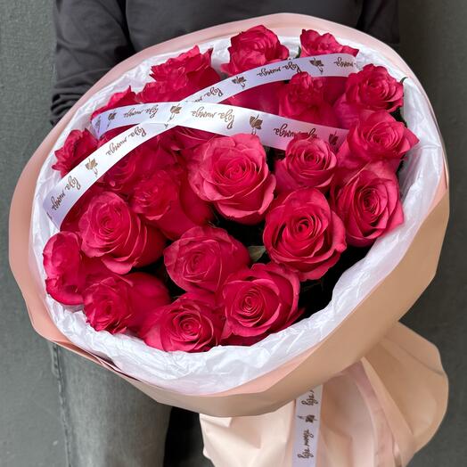 Малиновые розы 25