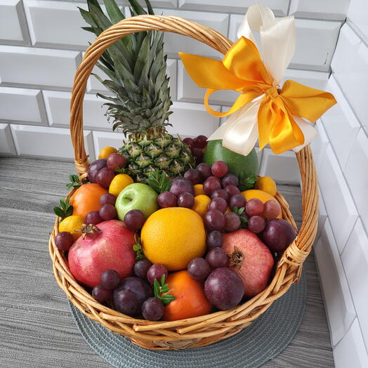 Корзина фруктов