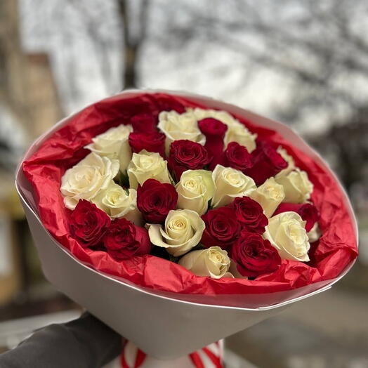 35 роз