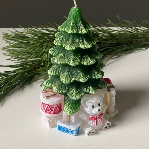 Новогодняя свеча «Елочка» 1