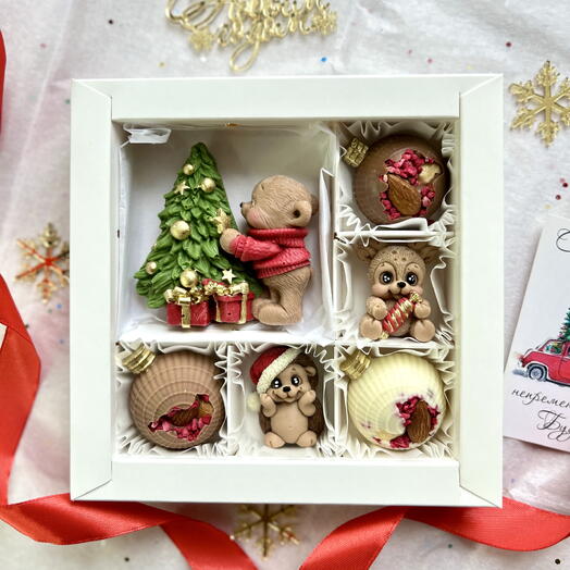 Шоколадный набор на Новый год Мишка с елкой. Подарок на Новый год . Елка 
Подарок детям