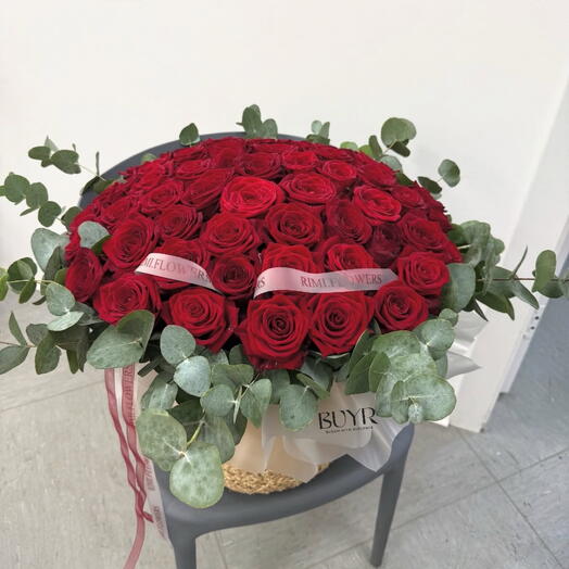 Корзина с розами ️